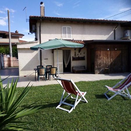 Casa Al Mare Villa Massa  Exteriör bild